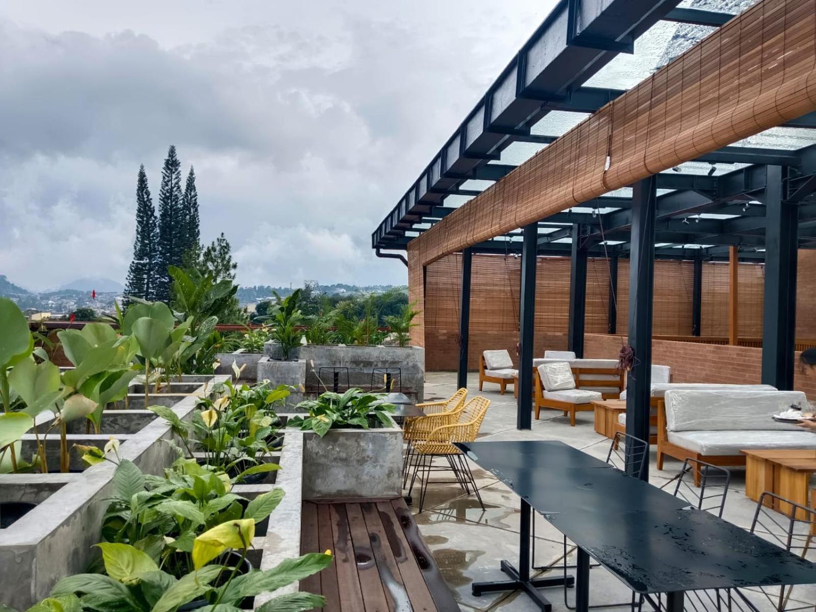 Indo Alam Recreational Resort Sindanglaya Exteriör bild